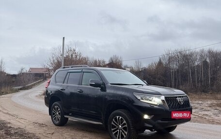 Toyota Land Cruiser Prado 150 рестайлинг 2, 2018 год, 3 900 000 рублей, 3 фотография