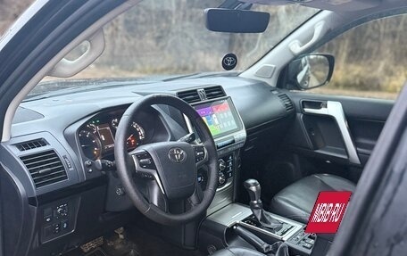 Toyota Land Cruiser Prado 150 рестайлинг 2, 2018 год, 3 900 000 рублей, 4 фотография