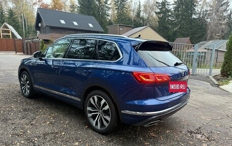 Volkswagen Touareg III, 2020 год, 5 500 000 рублей, 4 фотография