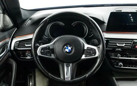 BMW 5 серия, 2017 год, 3 350 000 рублей, 15 фотография