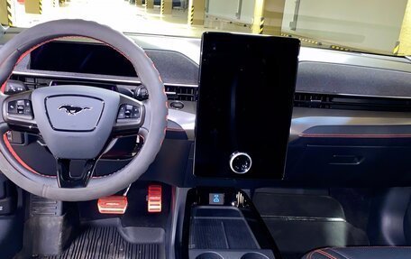 Ford Mustang Mach-E I, 2021 год, 5 750 000 рублей, 6 фотография