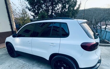 Volkswagen Tiguan I, 2012 год, 1 750 000 рублей, 2 фотография