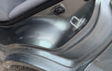 Nissan Skyline, 2000 год, 400 000 рублей, 6 фотография