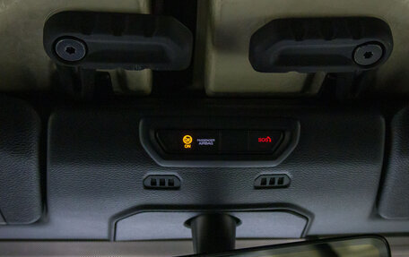 Jeep Wrangler, 2018 год, 3 200 000 рублей, 24 фотография