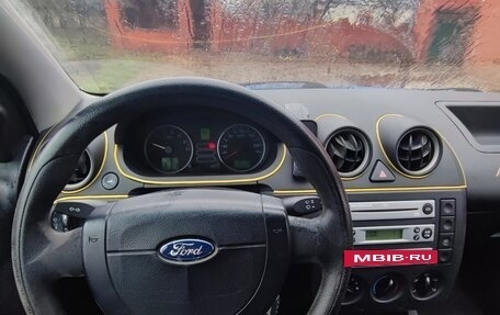 Ford Fiesta, 2005 год, 330 000 рублей, 14 фотография