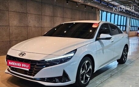 Hyundai Avante, 2022 год, 1 450 000 рублей, 2 фотография