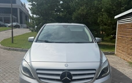 Mercedes-Benz B-Класс, 2014 год, 1 100 000 рублей, 1 фотография