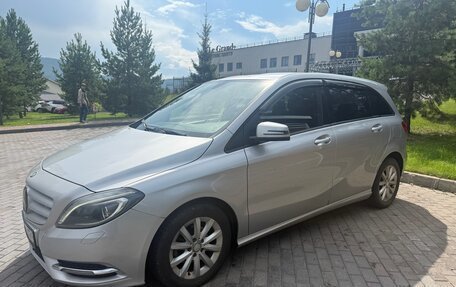 Mercedes-Benz B-Класс, 2014 год, 1 100 000 рублей, 3 фотография