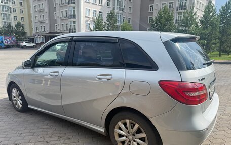 Mercedes-Benz B-Класс, 2014 год, 1 100 000 рублей, 4 фотография