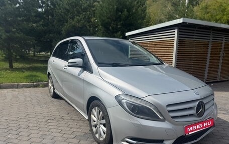 Mercedes-Benz B-Класс, 2014 год, 1 100 000 рублей, 2 фотография