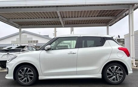 Suzuki Swift V, 2022 год, 1 400 143 рублей, 4 фотография