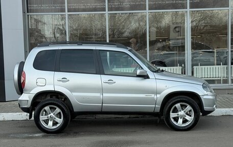 Chevrolet Niva I рестайлинг, 2017 год, 650 000 рублей, 6 фотография