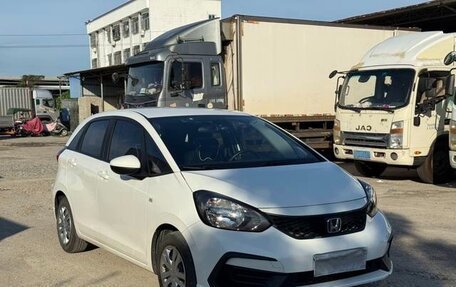 Honda Fit, 2022 год, 1 051 000 рублей, 3 фотография