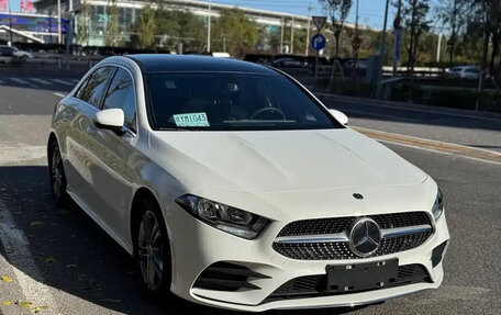 Mercedes-Benz A-Класс, 2022 год, 1 865 690 рублей, 3 фотография