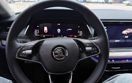 Skoda Octavia IV, 2021 год, 1 940 275 рублей, 11 фотография