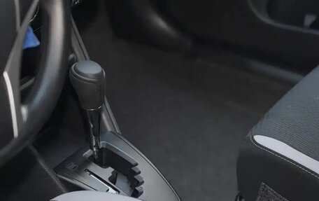 Toyota Yaris XP150 рестайлинг, 2021 год, 1 179 690 рублей, 10 фотография