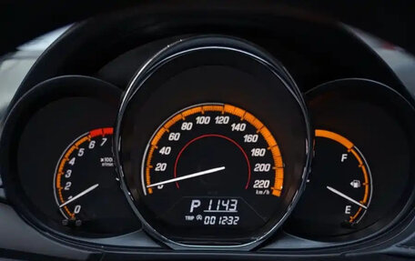 Toyota Yaris XP150 рестайлинг, 2021 год, 1 179 690 рублей, 8 фотография