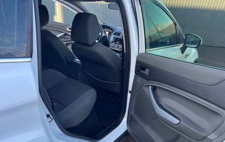 Ford Kuga III, 2010 год, 890 000 рублей, 14 фотография