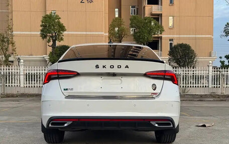 Skoda Octavia IV, 2022 год, 1 754 027 рублей, 5 фотография