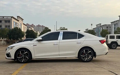 Skoda Octavia IV, 2022 год, 1 754 027 рублей, 6 фотография