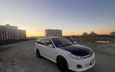 Nissan Wingroad III, 2002 год, 350 000 рублей, 2 фотография