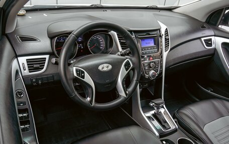 Hyundai i30 II рестайлинг, 2013 год, 1 120 000 рублей, 6 фотография