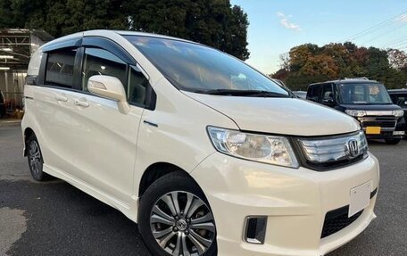 Honda Freed I, 2014 год, 838 000 рублей, 3 фотография