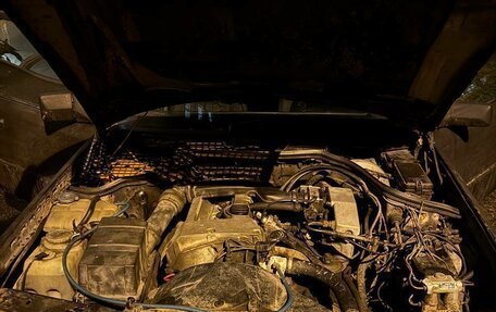 Mercedes-Benz E-Класс, 1993 год, 90 000 рублей, 5 фотография