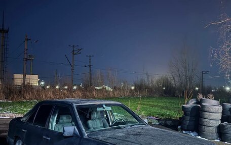 Mercedes-Benz E-Класс, 1993 год, 90 000 рублей, 2 фотография