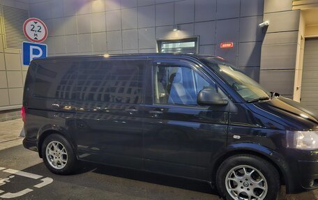 Volkswagen Multivan T5, 2010 год, 1 900 000 рублей, 5 фотография