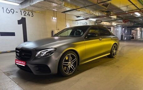 Mercedes-Benz E-Класс, 2019 год, 5 350 000 рублей, 1 фотография