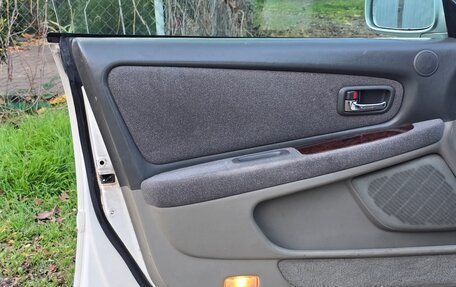 Toyota Mark II VIII (X100), 2000 год, 499 000 рублей, 21 фотография