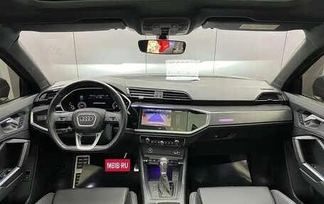 Audi Q3, 2022 год, 2 150 999 рублей, 10 фотография