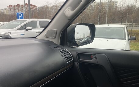 Toyota Land Cruiser Prado 150 рестайлинг 2, 2018 год, 4 199 000 рублей, 7 фотография