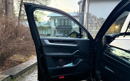 Porsche Cayenne III, 2024 год, 13 900 000 рублей, 13 фотография