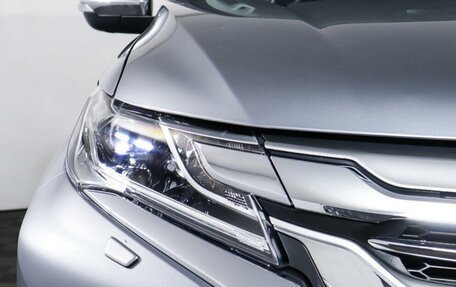 Mitsubishi Pajero Sport III рестайлинг, 2017 год, 3 099 000 рублей, 16 фотография