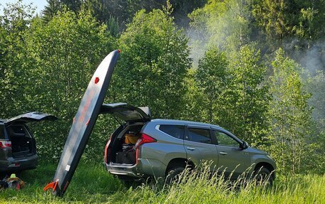 Mitsubishi Pajero Sport III рестайлинг, 2017 год, 3 099 000 рублей, 21 фотография