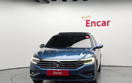 Volkswagen Jetta VII, 2021 год, 1 595 006 рублей, 2 фотография