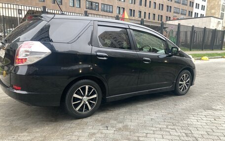 Honda Fit Shuttle I рестайлинг, 2013 год, 995 000 рублей, 11 фотография