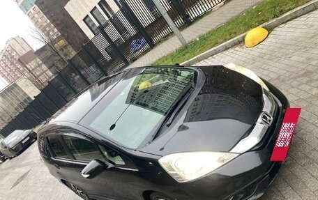 Honda Fit Shuttle I рестайлинг, 2013 год, 995 000 рублей, 1 фотография