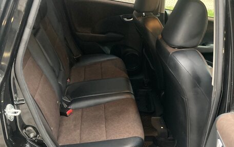 Honda Fit Shuttle I рестайлинг, 2013 год, 995 000 рублей, 21 фотография