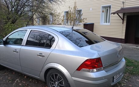 Opel Astra H, 2011 год, 700 000 рублей, 3 фотография