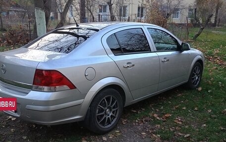 Opel Astra H, 2011 год, 700 000 рублей, 4 фотография