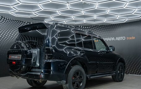 Mitsubishi Pajero IV, 2011 год, 1 819 000 рублей, 2 фотография