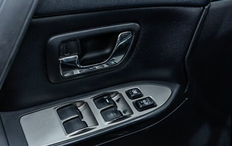 Mitsubishi Pajero IV, 2011 год, 1 819 000 рублей, 19 фотография