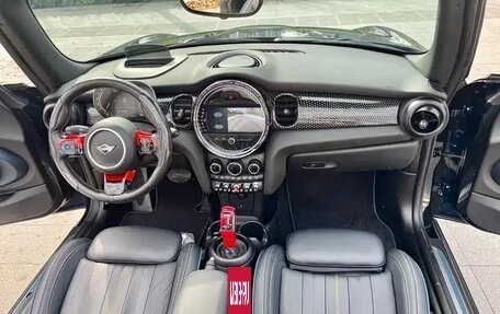 MINI Cabrio, 2022 год, 2 258 586 рублей, 13 фотография