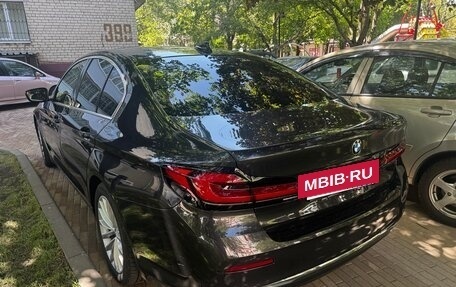 BMW 5 серия, 2021 год, 4 950 000 рублей, 2 фотография