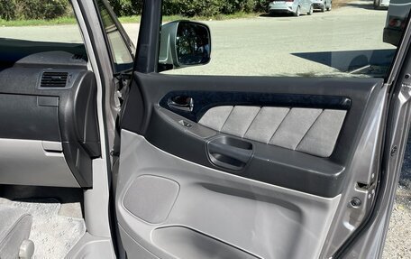 Toyota Alphard III, 2004 год, 920 000 рублей, 10 фотография