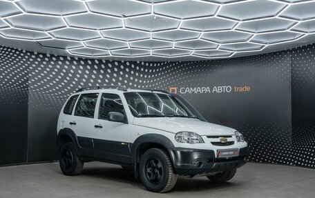 Chevrolet Niva I рестайлинг, 2016 год, 530 000 рублей, 3 фотография