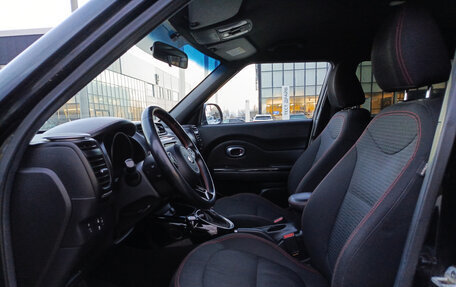 KIA Soul II рестайлинг, 2018 год, 1 457 000 рублей, 20 фотография